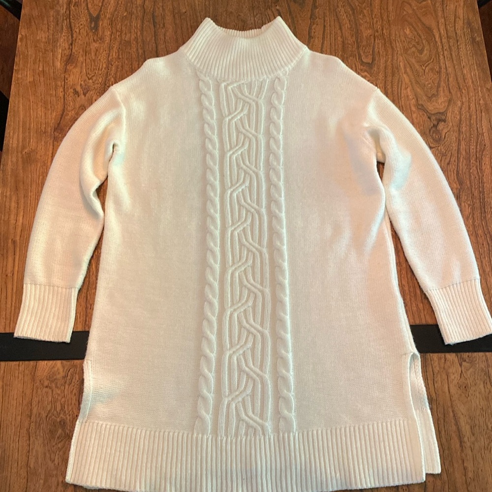 Creamy White Tunic Length Sweater - size L